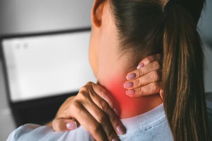 Neck pain: when it’s normal vs when you should seek care