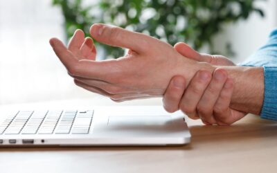 Carpal Tunnel Feelings: Neck and Shoulder Links to Check