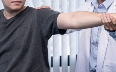 Chiropractor or Physical Therapist: How to Choose