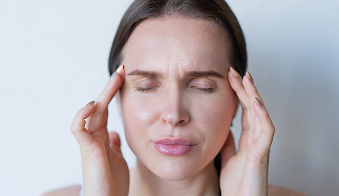 Cervicogenic Headaches vs. Migraines – how to tell and which therapies help